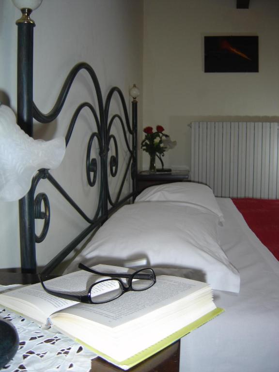 Ai Vecchi Crateri Hostal SantʼAlfio Habitación foto