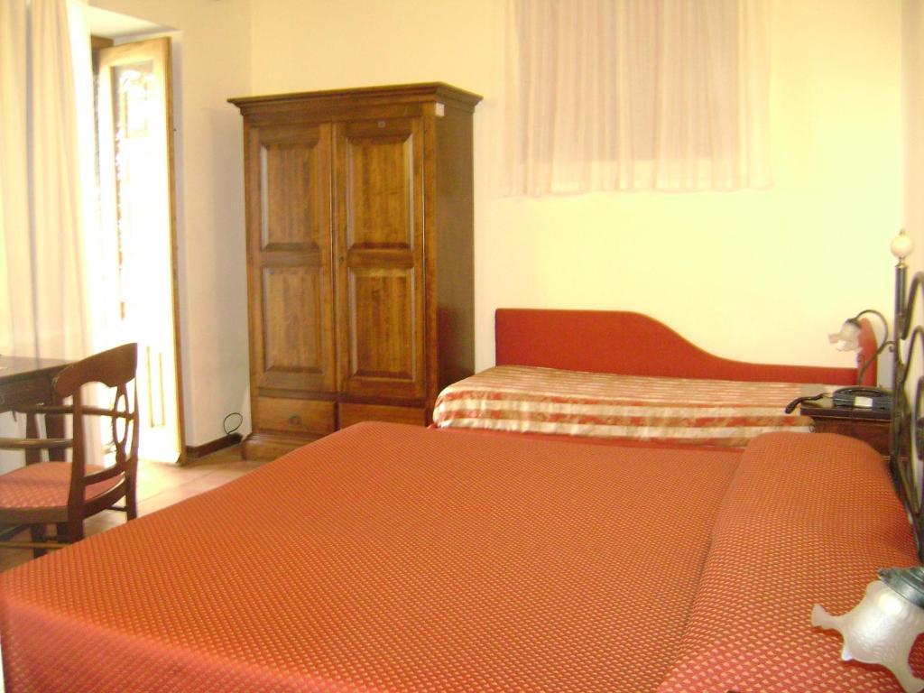 Ai Vecchi Crateri Hostal SantʼAlfio Habitación foto