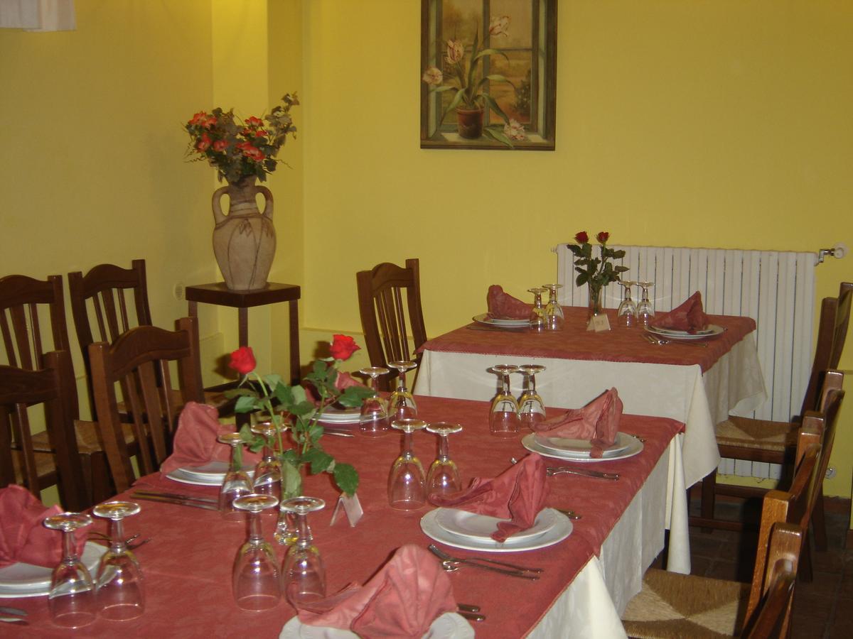 Ai Vecchi Crateri Hostal SantʼAlfio Exterior foto