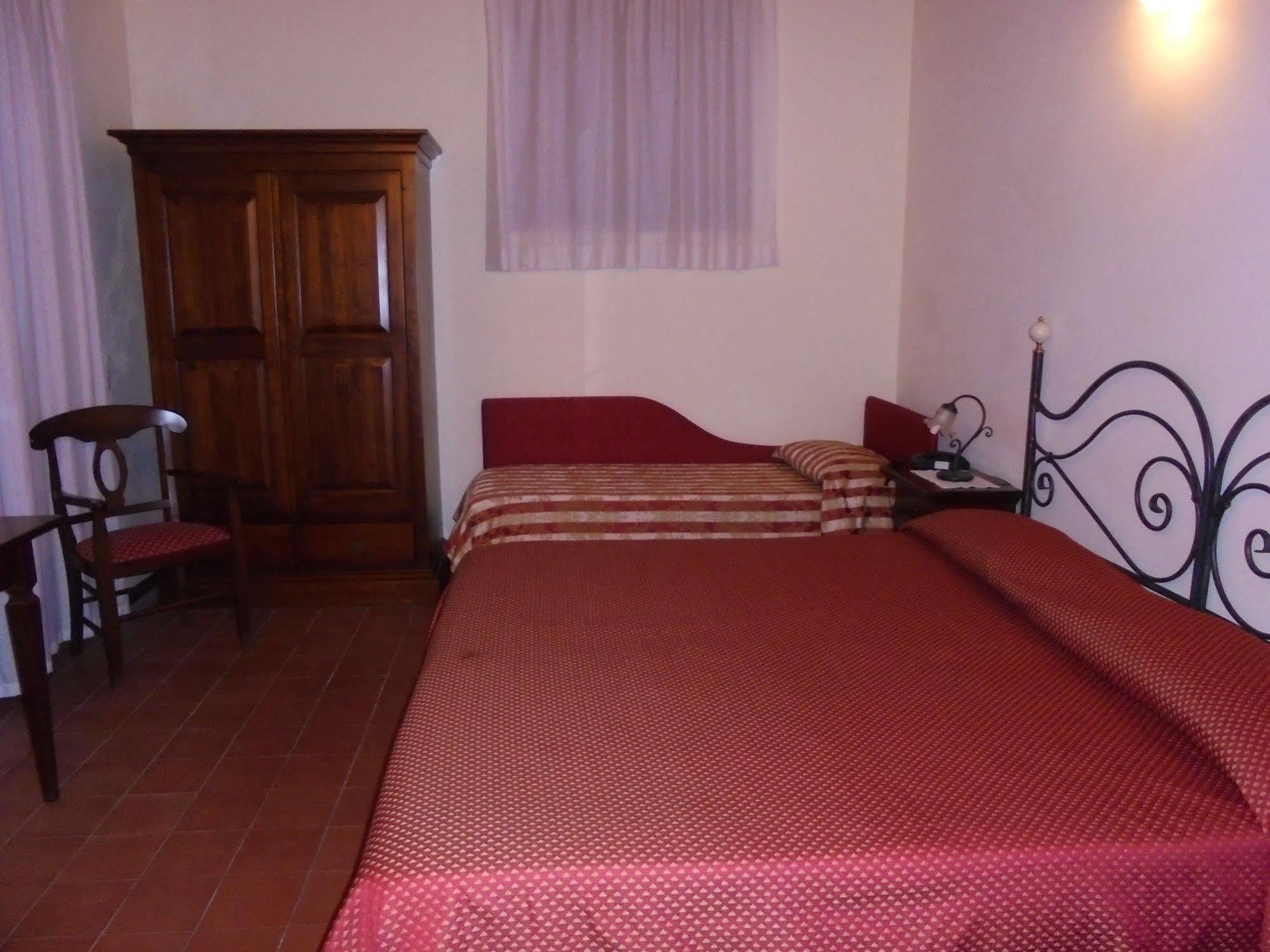 Ai Vecchi Crateri Hostal SantʼAlfio Exterior foto